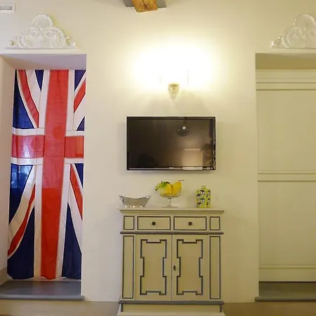 Pavone Apartment